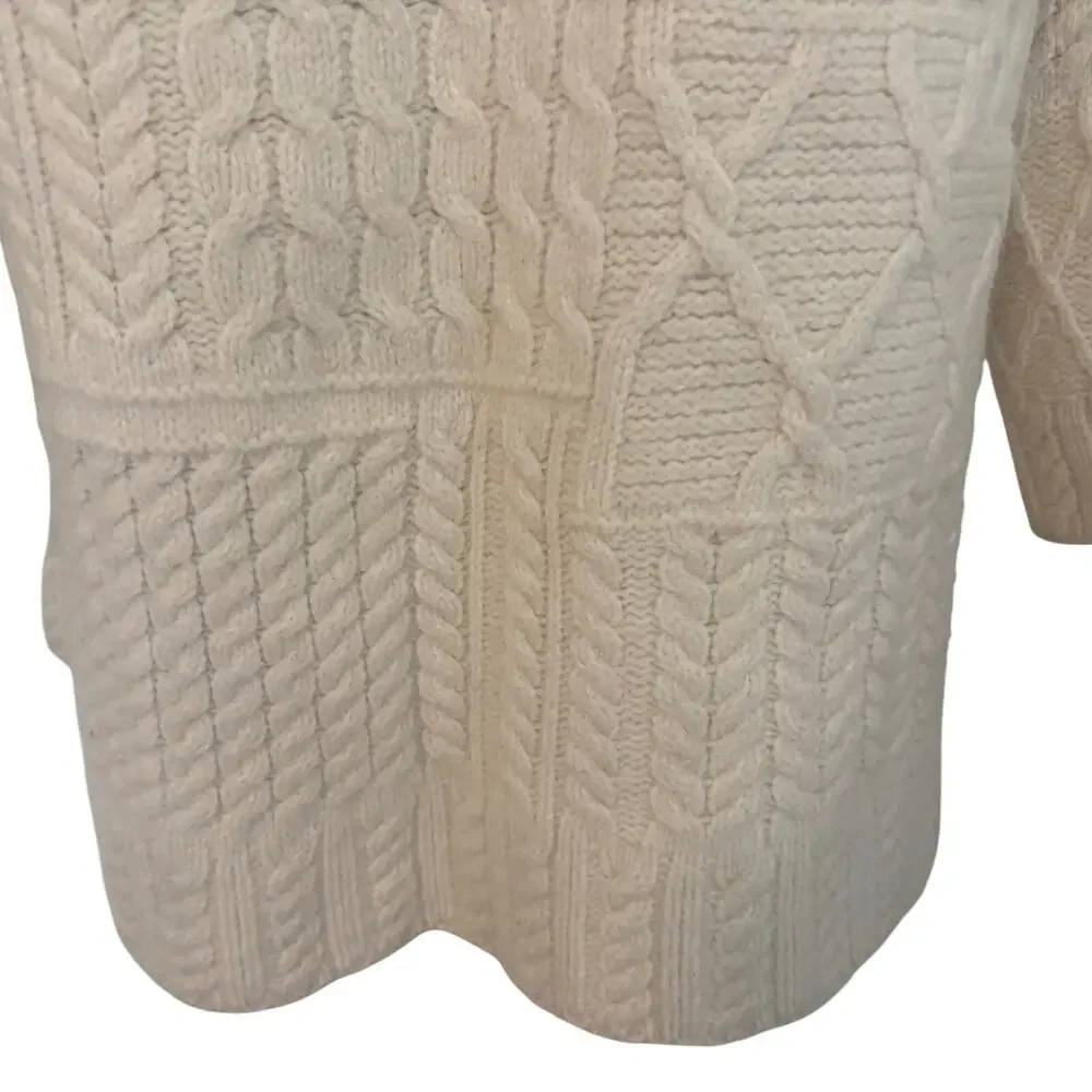 Vintage 60s Carraig Donn Ireland 100% Merino Wool Fisherman Knit Swing Cardigan